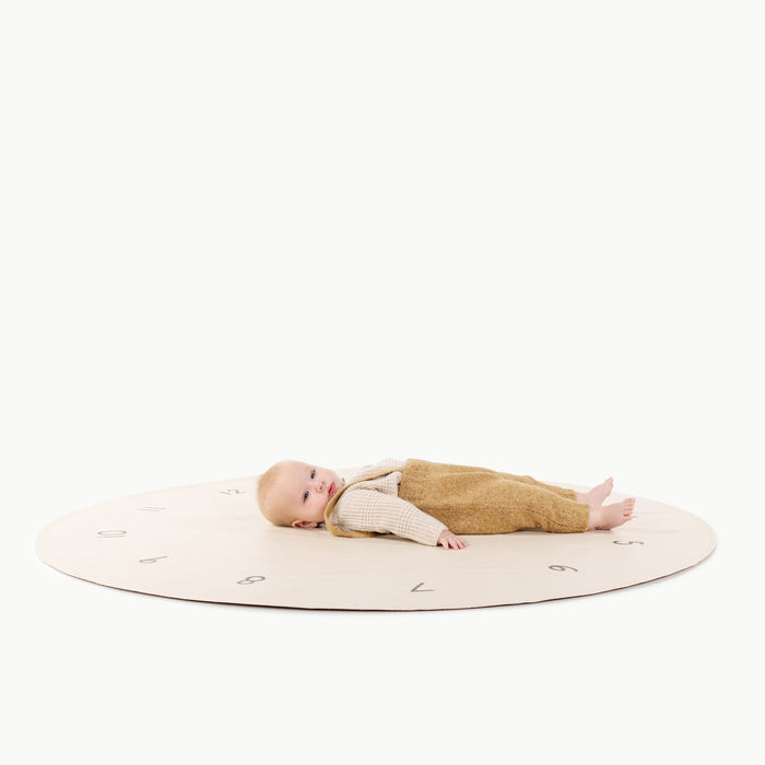 Milestones (on sale) / Circle
