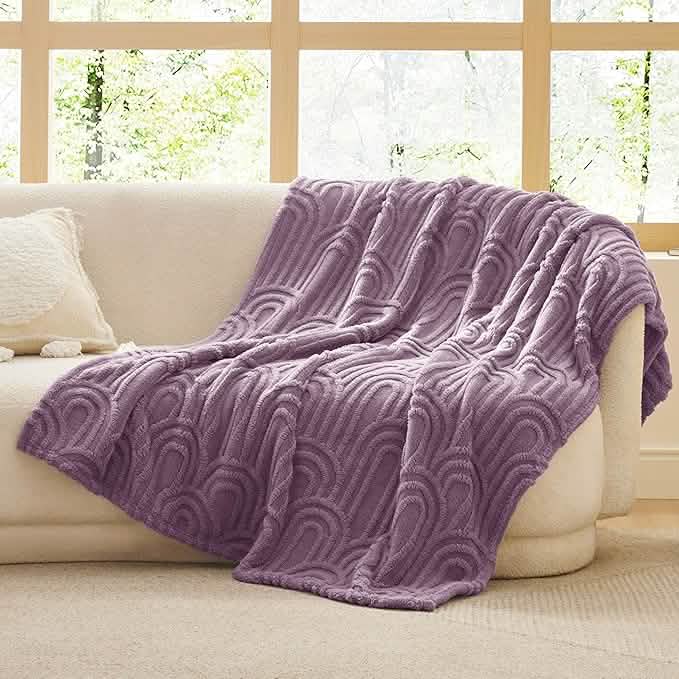 Throw / Purple