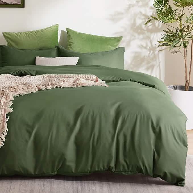 Queen / Olive Green