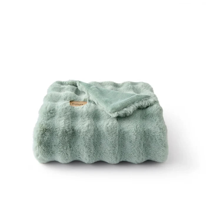 Sage Green / Throw