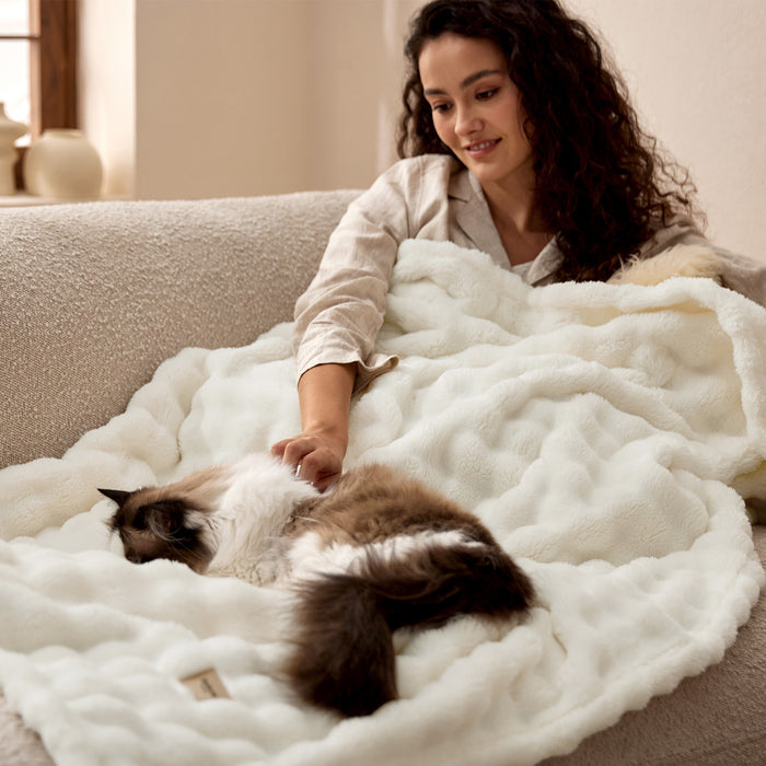 Cloud Bubble Blanket