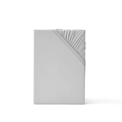 Grey / Queen