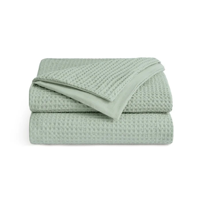 Tea Green / Queen