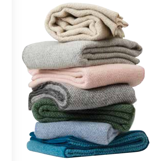 Domino 100% Brushed Lambs Wool Throw