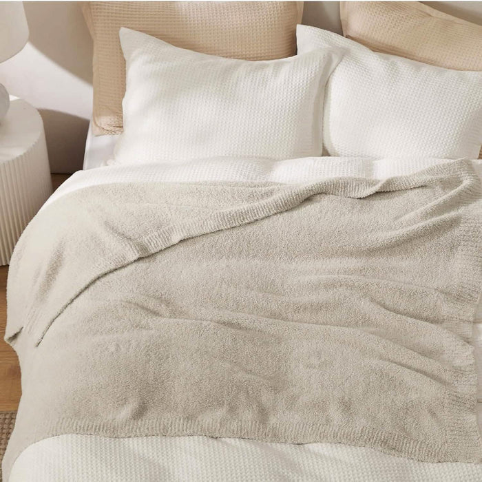 Throw / Beige