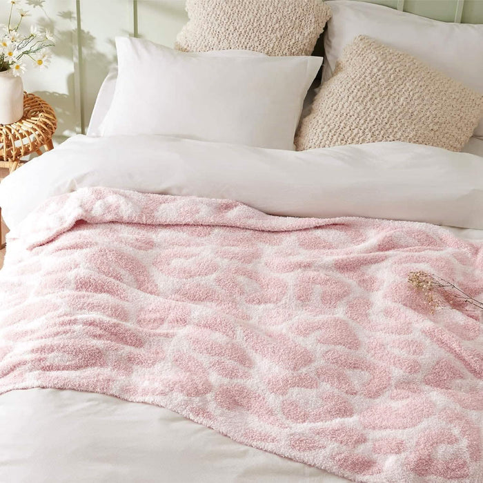 Throw / Leopard Pink
