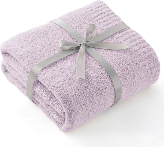 GentleSoft™ Feather Yarn Throw Blanket