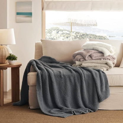 GentleSoft™ Feather Yarn Throw Blanket