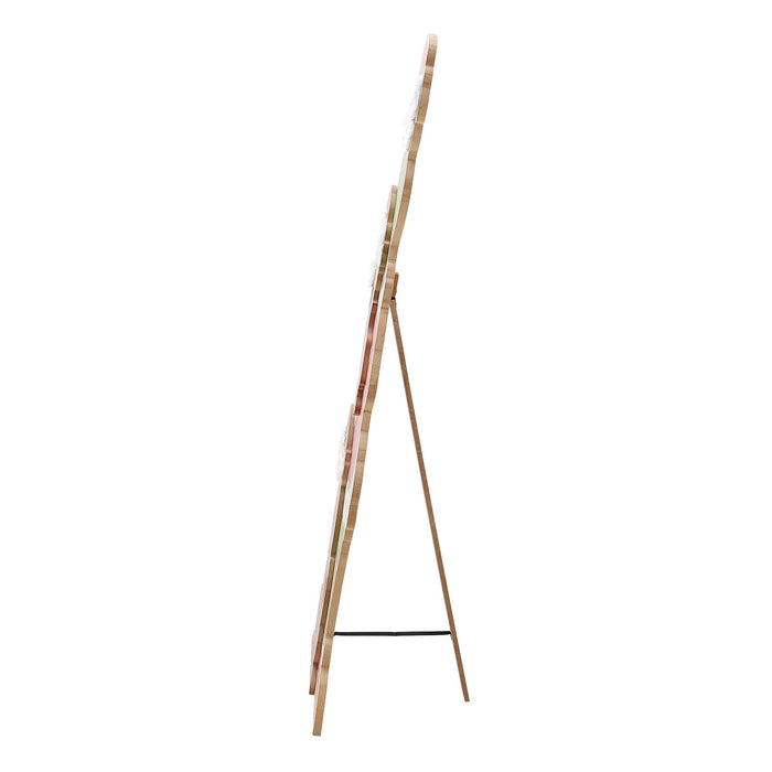 Flourish | Grinch Easel Floor Decor | Easel