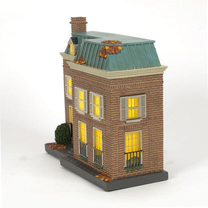 Fright Ave | Fright Ave. The Exorcist S/2 | Lighted Buildings