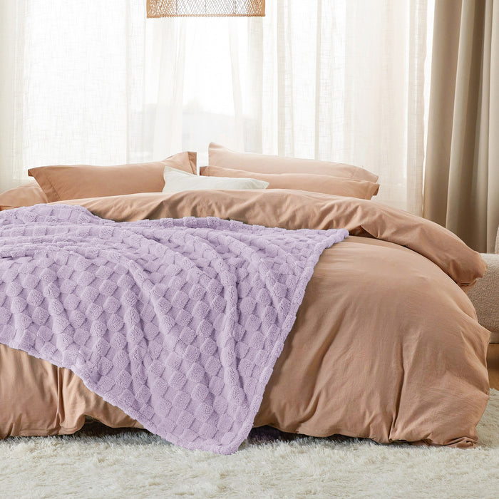 GentleSoft™ Jacquard Shaggy Sherpa Blanket