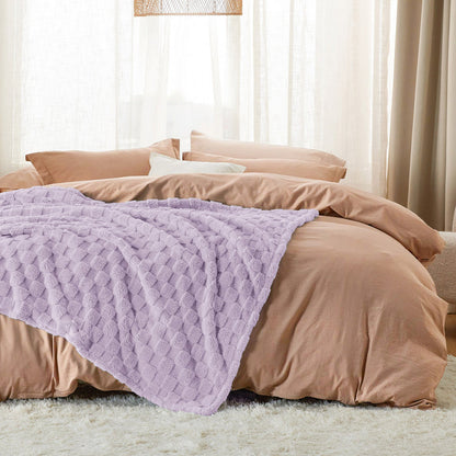 GentleSoft™ Jacquard Shaggy Sherpa Blanket