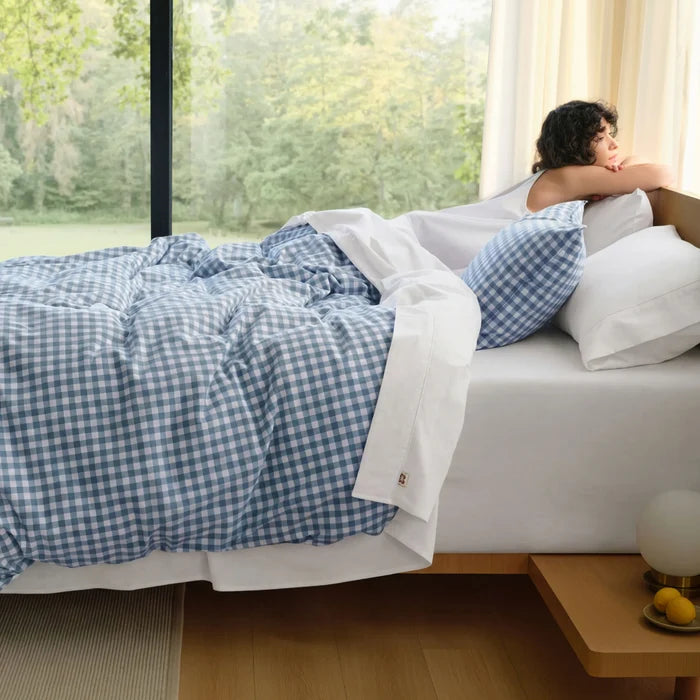 Natural Weekend: blue gingham washed cotton duvet cover & white sheets bundle.