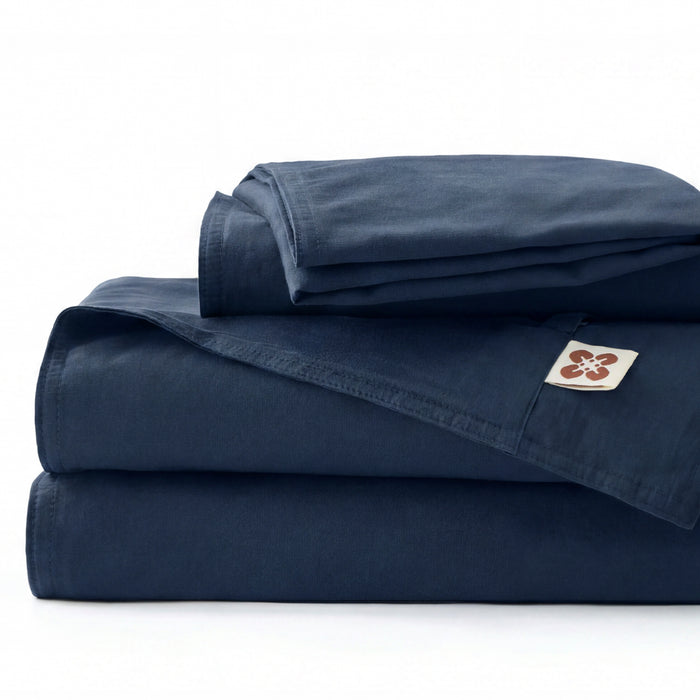 Navy Blue / Queen