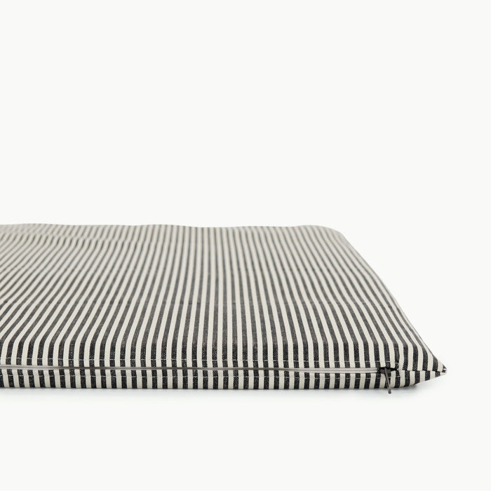 Stone Stripe / Square@Zipper on Stone Stripe Padded Mini Square