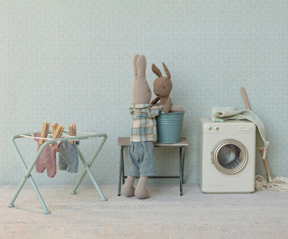 Rabbit, Micro - Brown - Blue knitted suit