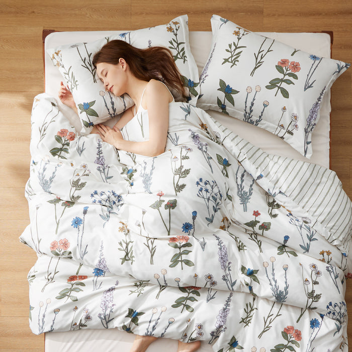 Retro Botanical Comforter Set
