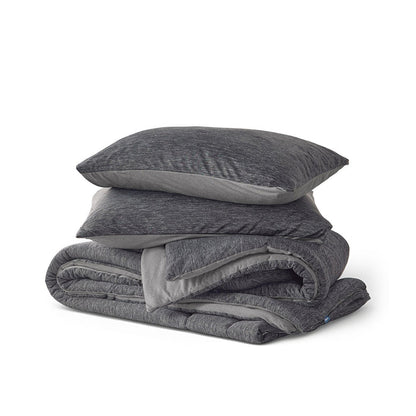 Reversible Warm and Cooling Comforter Set