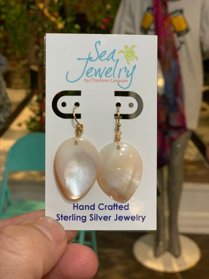 Shell earrings