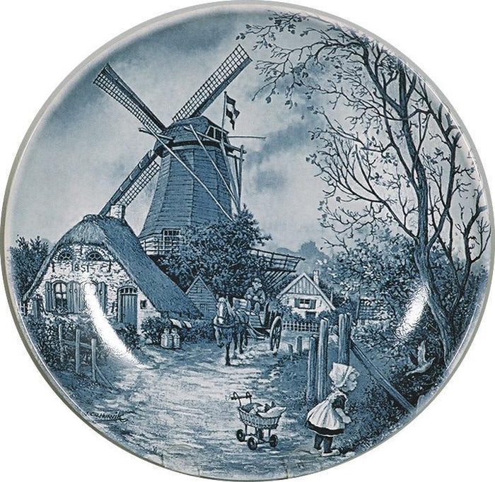Souvenir Plate Fall Scene Blue - ScandinavianGiftOutlet