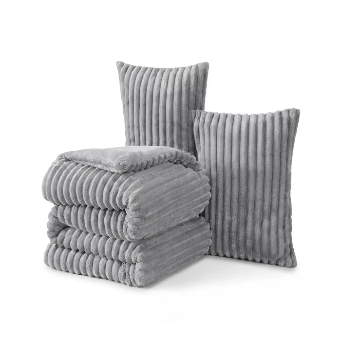 Grey / Queen