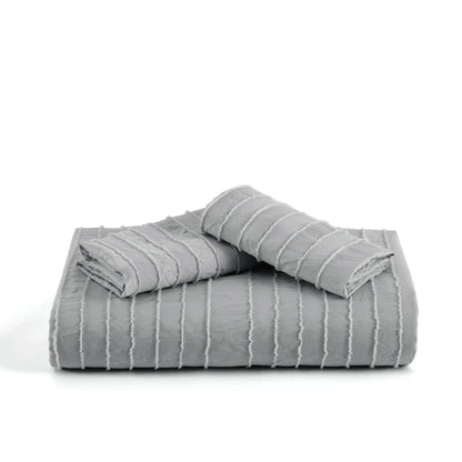 Queen / Grey