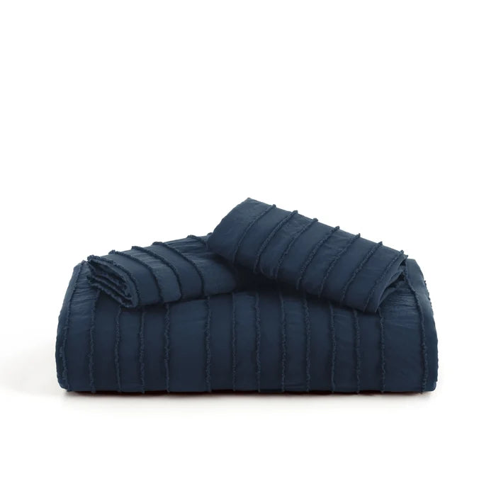 Queen / Navy