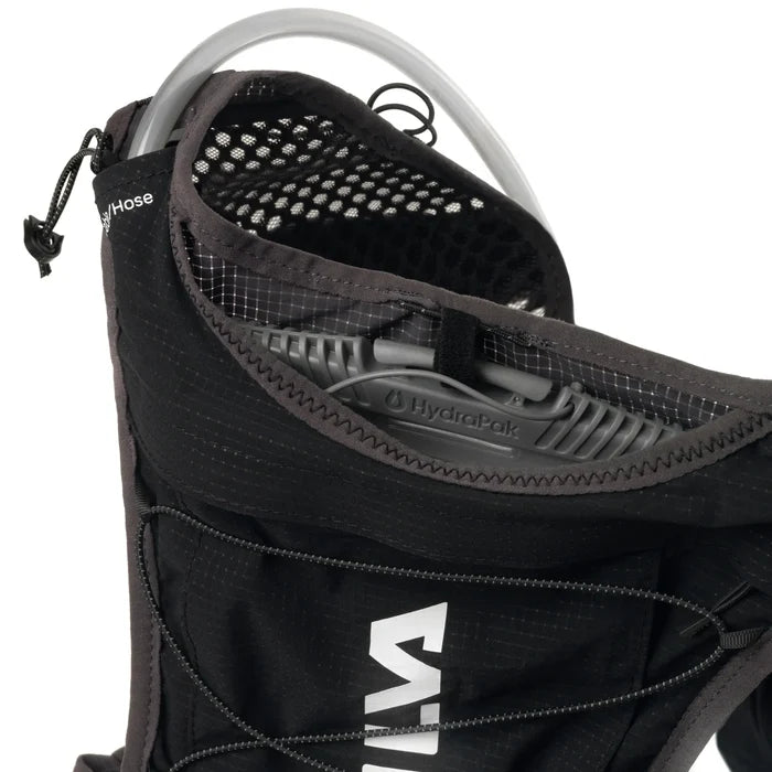 Strive 10 Vest Black_hydration