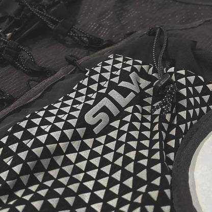 Strive Fly Reflective_detail 1