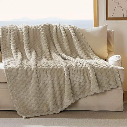 Throw / Light Brown