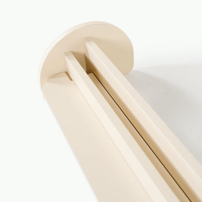 Ivory@chalkboard stand close up