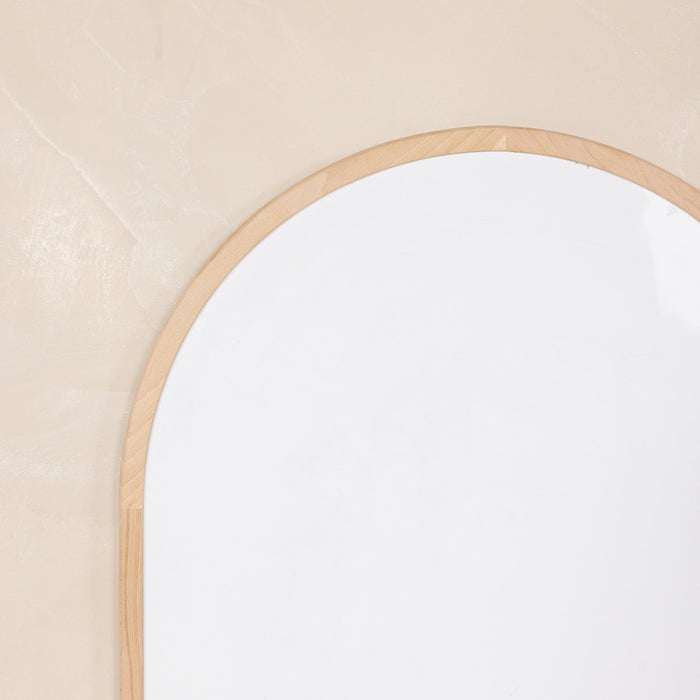 Beech@details of the whiteboard side of the arched chalkboard