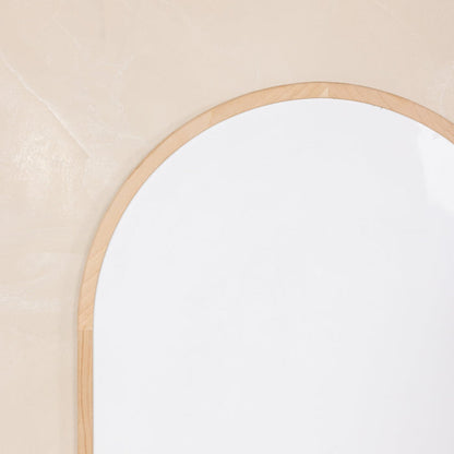 Beech@details of the whiteboard side of the arched chalkboard