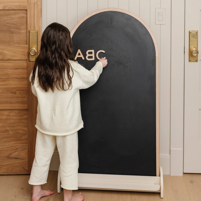 Birch@lifestyle image of wooden letters